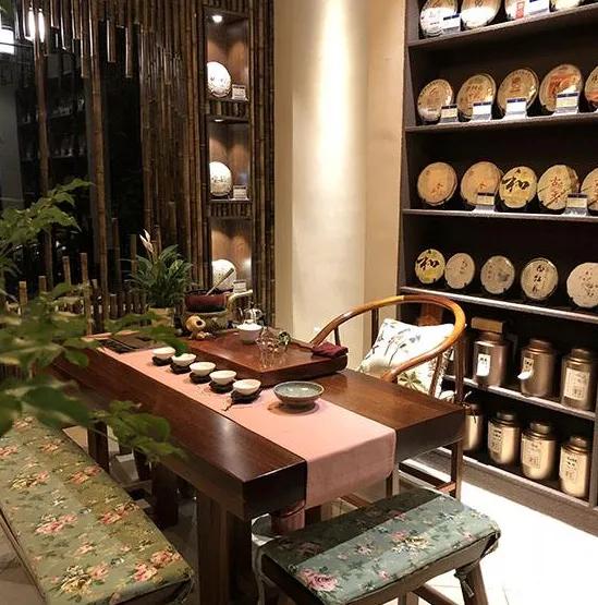 德阳洗浴微信群:德阳女医生自杀事件中发布不实消息的媒体应该负责吗？