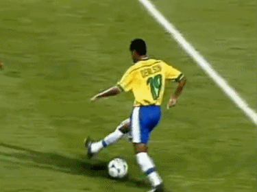 巴西球王贝利接受肿瘤手术，除了3R，巴西还出产过哪些足球天才