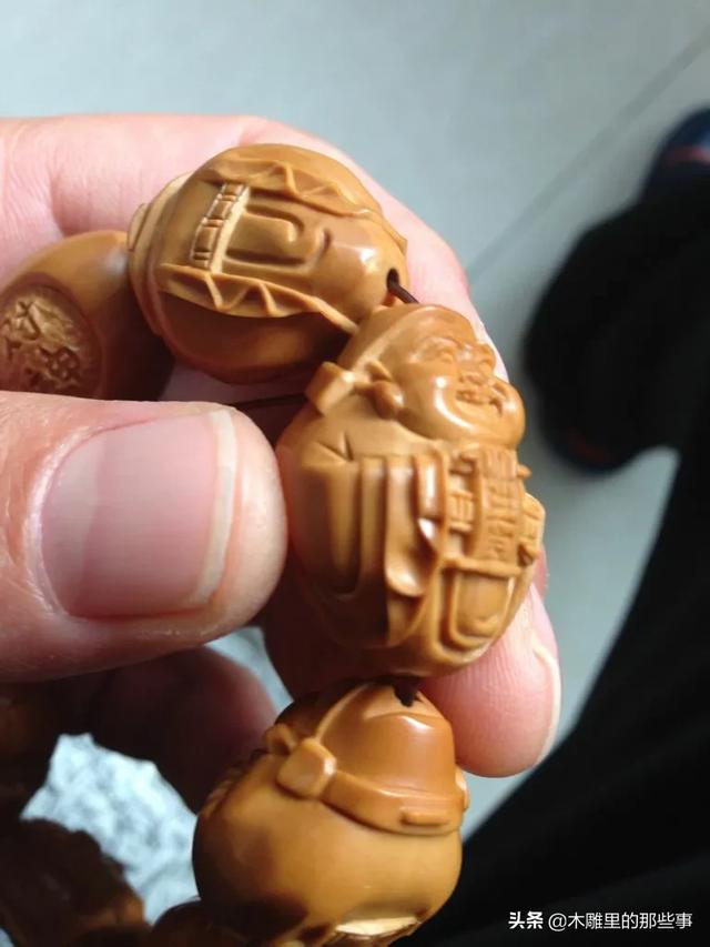 玉石机雕机器,手串怎么判断是手工还是机雕？