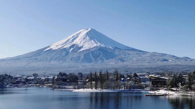 黄石超级火山能爆发吗，如果黄石超级火山爆发，是美国的末日，还是全人类的灭亡