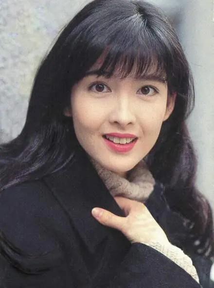 周慧敏的老公:周慧敏为什么对倪震死心踏地？
