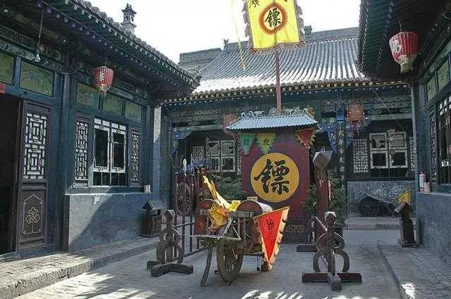 你从一些老一辈人里听到过哪些诡异的民间故事？