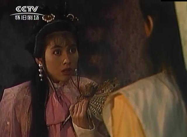 池华琼:有哪些你记忆中的明星参演过一部影视后就销声匿迹了，像昙花一现