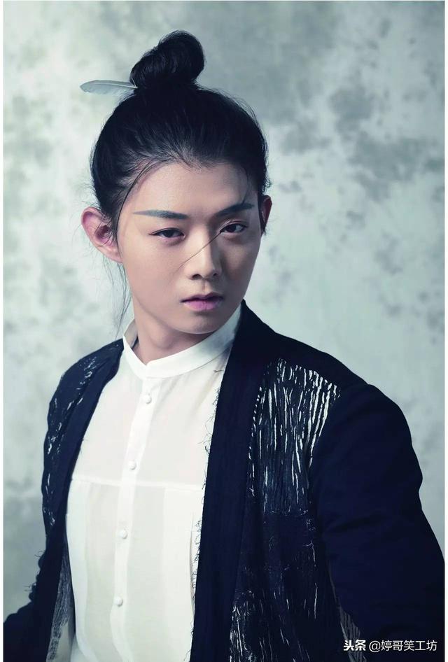 头条问答 - 像郑爽,霍尊这样被封杀的明星,还有什么挣钱渠道吗?