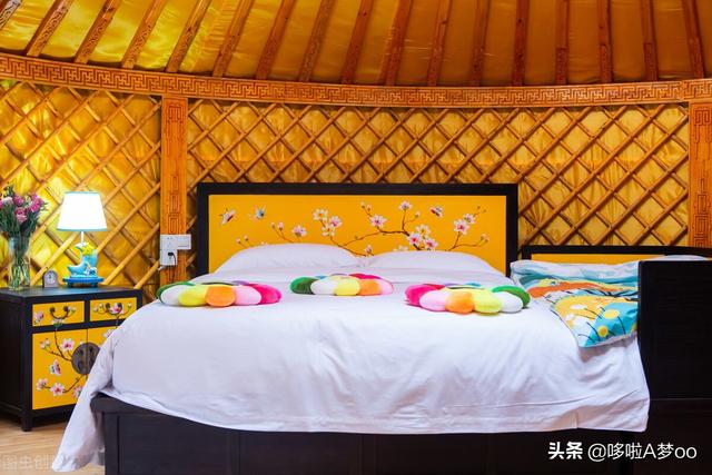 蒙古包的资料作文:住蒙古包时，遇到过最尴尬最害羞的事情是什么？