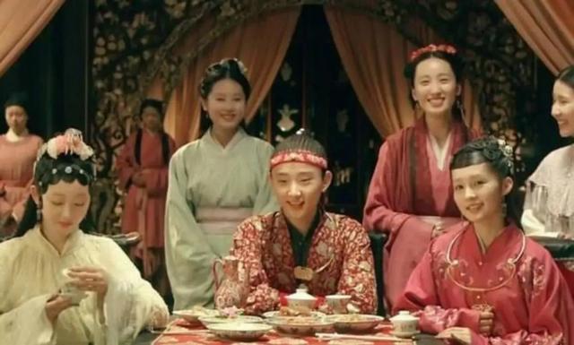 藏獒情未了电影看不了:如何评价由陈意涵主演的电影《比悲伤更悲伤的故事》？