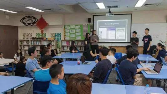 杨幂住哪里:杨幂住哪 杨幂被网友曝光，回家过年宁可住酒店也不回家住，你怎么看？