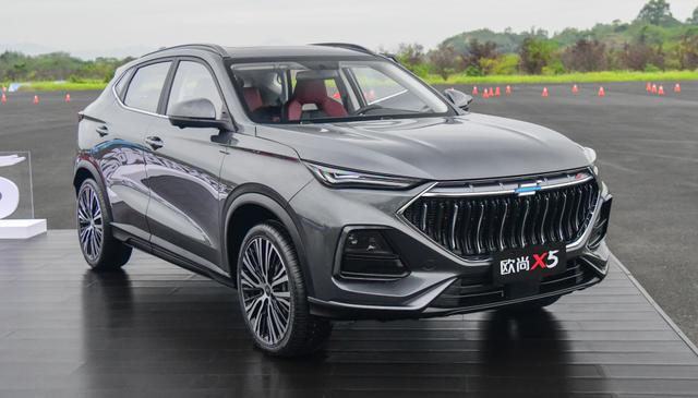 普通家庭第一辆车建议买哪一款合适,十万左右的？