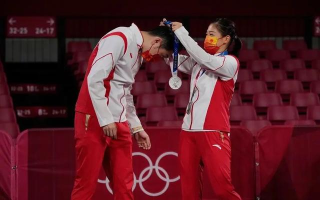 王皓老婆:刘诗雯和许昕妻子的关系怎么样？