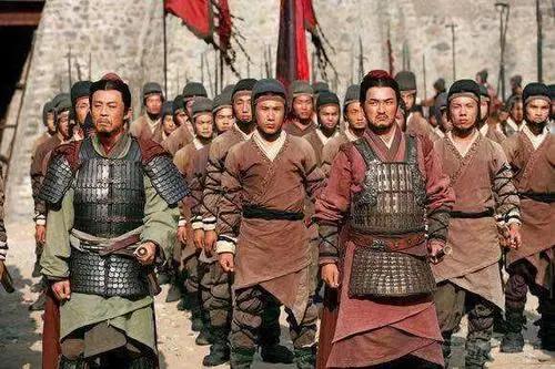 为什么西汉初期男子15岁就开始服兵役?-惠修网