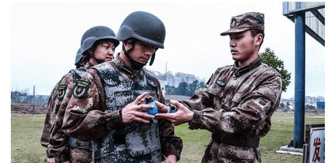 把现代军用型防弹衣放到第二次世界大战会取得什么样的优势？插图4