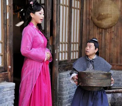 水浒传里的武大郎到底有多高?-终于实宪