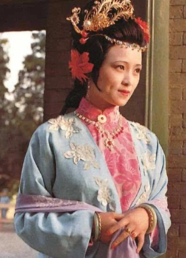 秦可卿身世之谜:秦可卿是什么人，皇家血统？