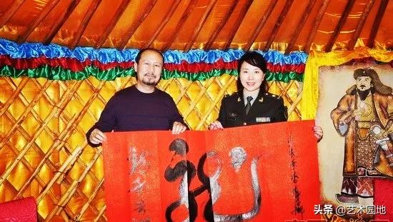 萨日娜最红的一首歌曲？