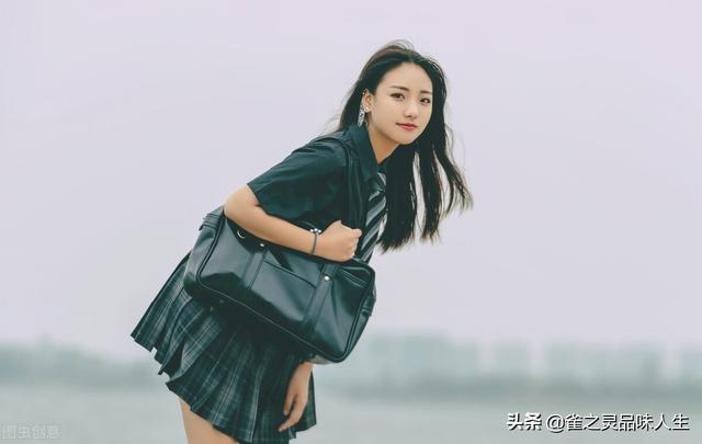 我00年男朋友91年,在一起半年多,感情方面一直都挺好的,但是现在他爸妈催他结婚生孩子,我该怎么办？