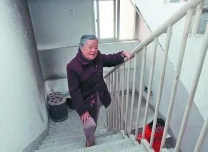 六楼不是一般人能住的,住在6楼，没有电梯是一种什么样的体验？