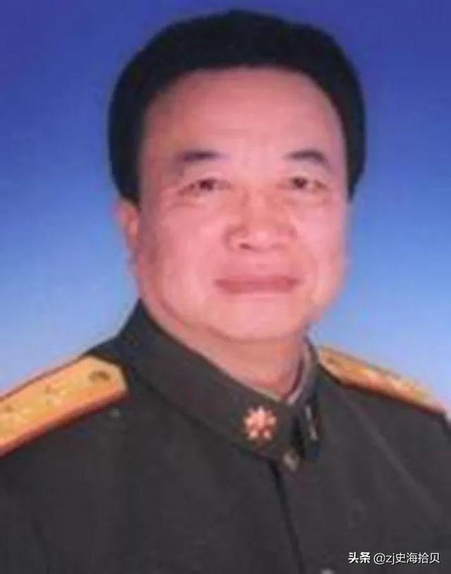 欧阳春将军简历:俄为叙军第25特战师新师长授勋，老师长哈桑去哪了？