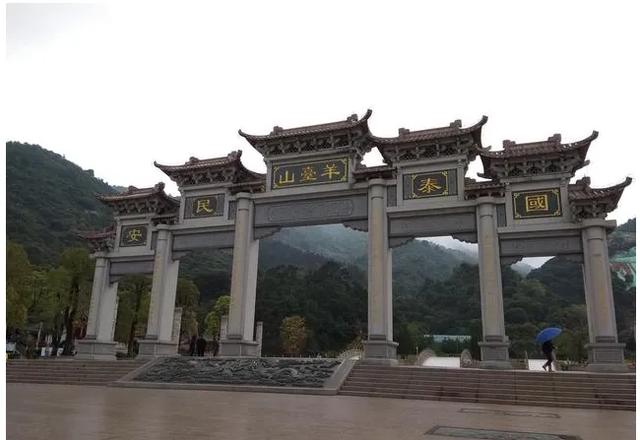坐标深圳月入5w左右,35岁深圳无房无车,单身无存款,即将奔四了压力好大,我还要结婚吗？