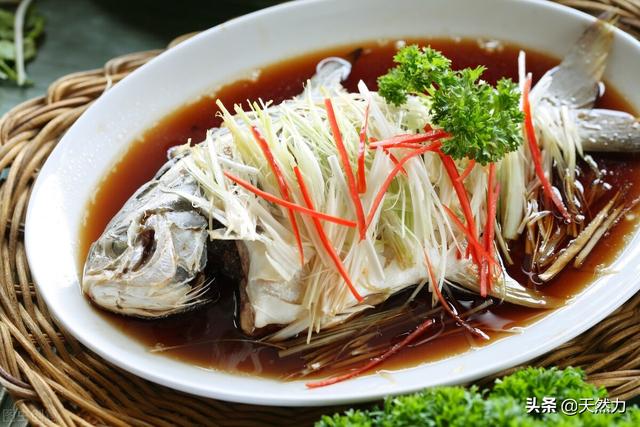 中餐厅林大厨清蒸鱼用什么鱼最好:蒸鱼的方法和正确步骤是什么？