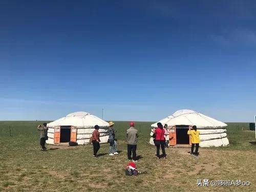 蒙古包的资料作文:住蒙古包时，遇到过最尴尬最害羞的事情是什么？