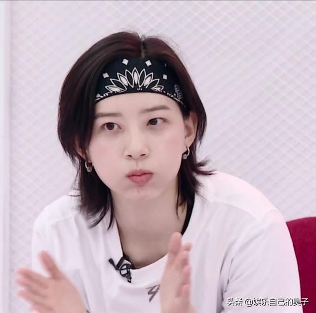 现代娱乐圈比较火的成都歌手都有谁？插图7