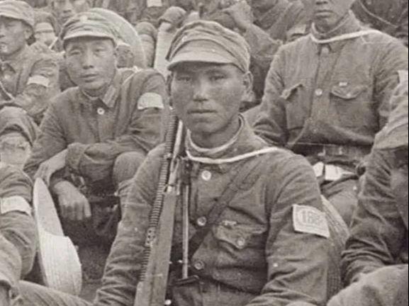 为什么德军装扮英军不容易被认出来，而日军装扮八路军总是露馅？插图18