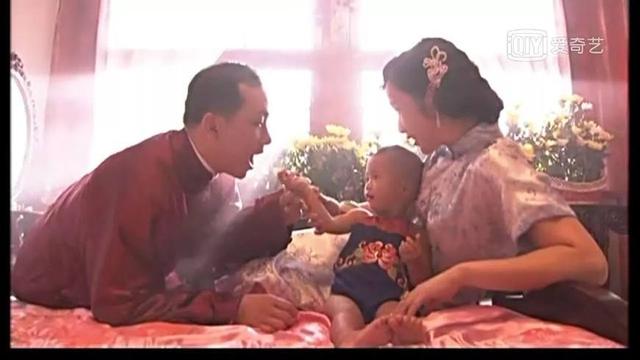 白应菲图片:《大宅门》中白玉婷喜欢万筱菊是不是跟小的时候韩荣发有关？