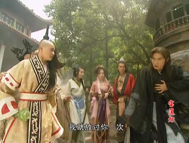 二郎神孙悟空:《宝莲灯》里的孙悟空为什么连二郎神都打不过，甚至差点被打死？