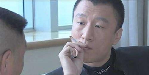 你怎么看待电视剧《征服》里面的刘华强角色？
