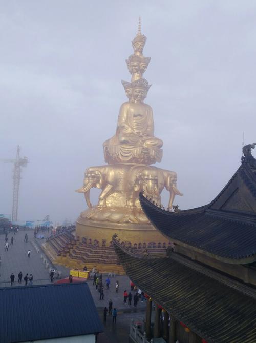 漯河到青岛<a href=https://maguai.com/list/52-0-0.html target=_blank class=infotextkey>旅游</a>团:退休老人出门<a href=https://maguai.com/list/52-0-0.html target=_blank class=infotextkey>旅游</a>的越来越多，退休金不够花还出门<a href=https://maguai.com/list/52-0-0.html target=_blank class=infotextkey>旅游</a>，为何？