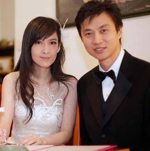 周慧敏的老公:周慧敏为什么对倪震死心踏地？
