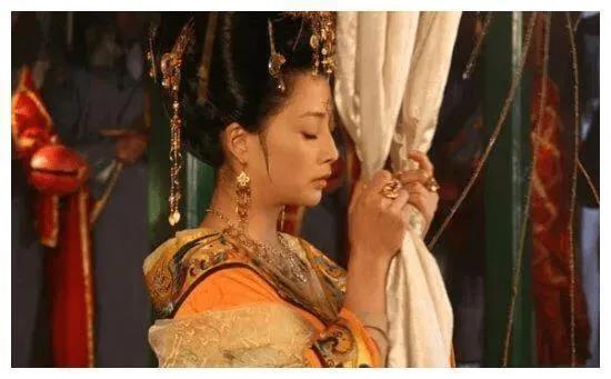 The Change Of Maweipo, The Death Of Concubine Yang Guifei And Yang 