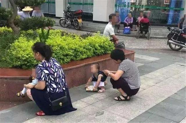 微信小孩拉尿表情包:男孩子13岁初一，拖拖拉拉，总想说他几句，该怎么调整心态？