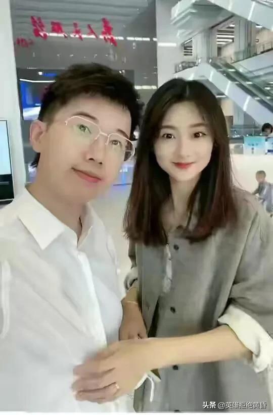 当网络名人模特苏宁官方宣布结婚时，你想到了什么？你要说什么？
(图23)