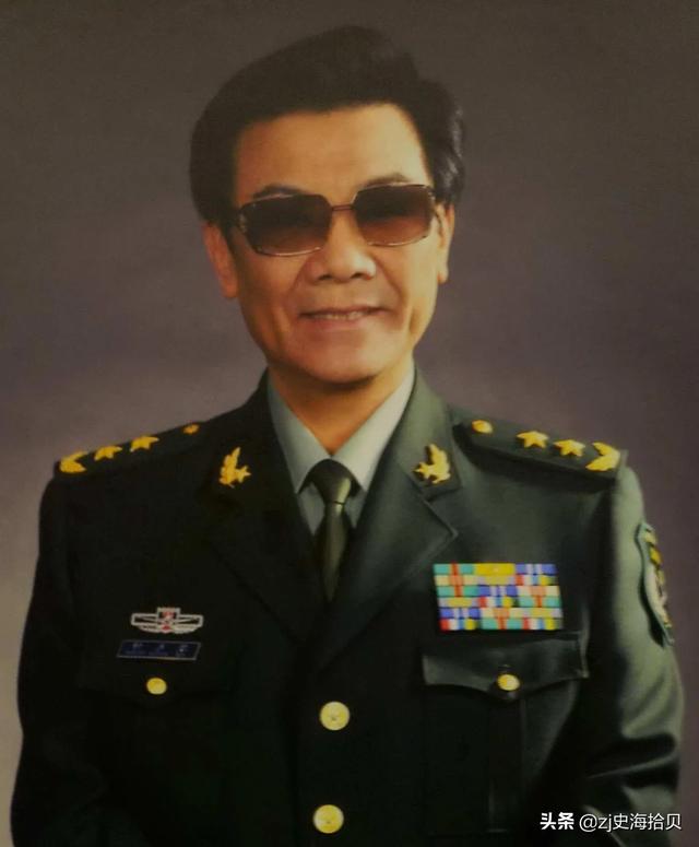 姓钟的名人:姓钟的在历史上出过哪些名人？
