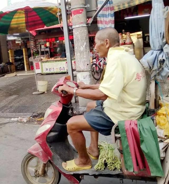 男人有钱和没钱有什么区别，人有钱了和没钱气质有什么变化呢