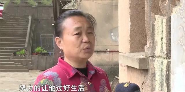 成都天宠网纯种猫交易群:惯子如杀子，溺爱出逆子。你见过被宠到无药可救的“巨婴”吗？