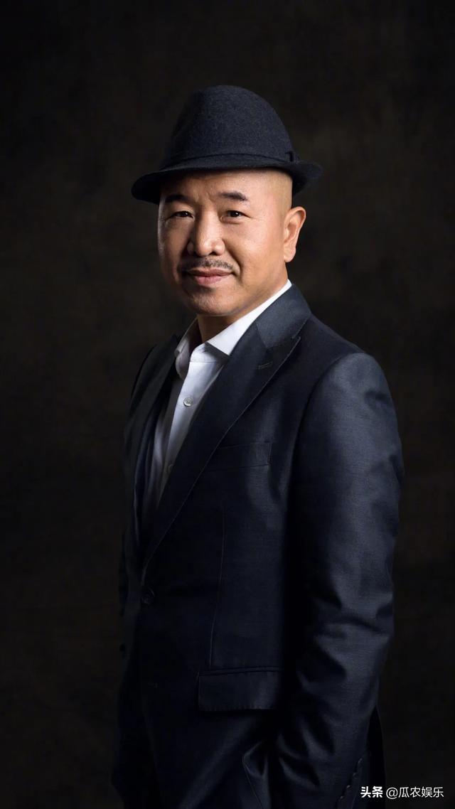 陈坤身高:你有近距离见过明星吗？身高长相都和电视上一样吗？