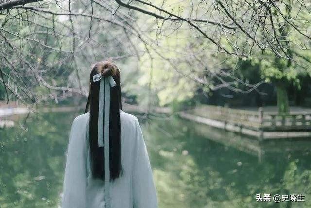 尉慰爱慕斯吧:《都挺好》：苏家的三个男人，你最想打谁？