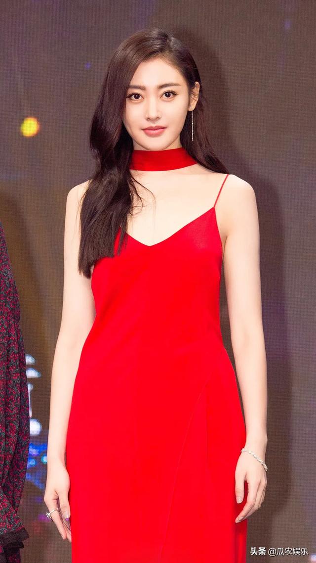 陈紫函整容:明星真人有谁见过，漂亮还是丑