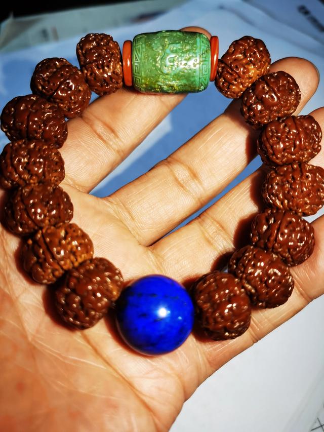 老珠子包浆后有多美?(15个回答)