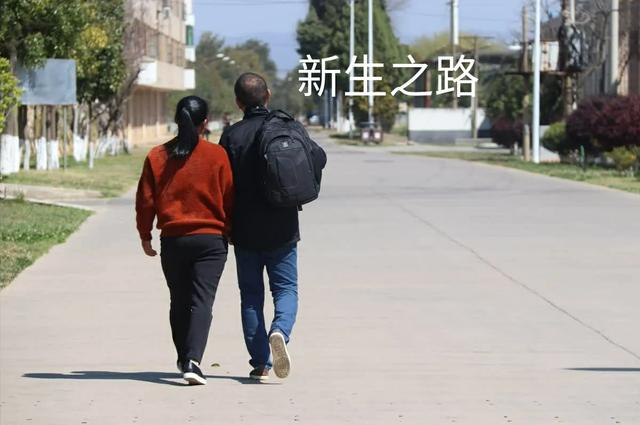 要出狱的犯人,在最后一个月的监狱生活是怎样的？