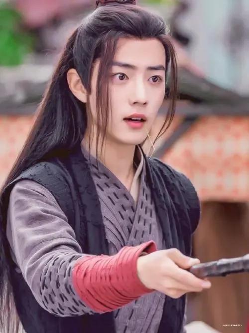 你认为在动漫、小说、影视作品中哪个角色称得上是“陌上人如玉，公子世无双”？插图22