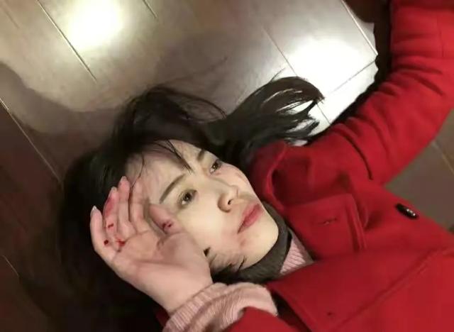 王宝强净身出户:同是离婚，为什么陈亚楠落得净身出户，而马蓉却分得亿万身家呢？