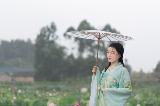 水蛇腰:俗话说：“男怕水蛇腰，女怕肋下膘”，什么意思？
