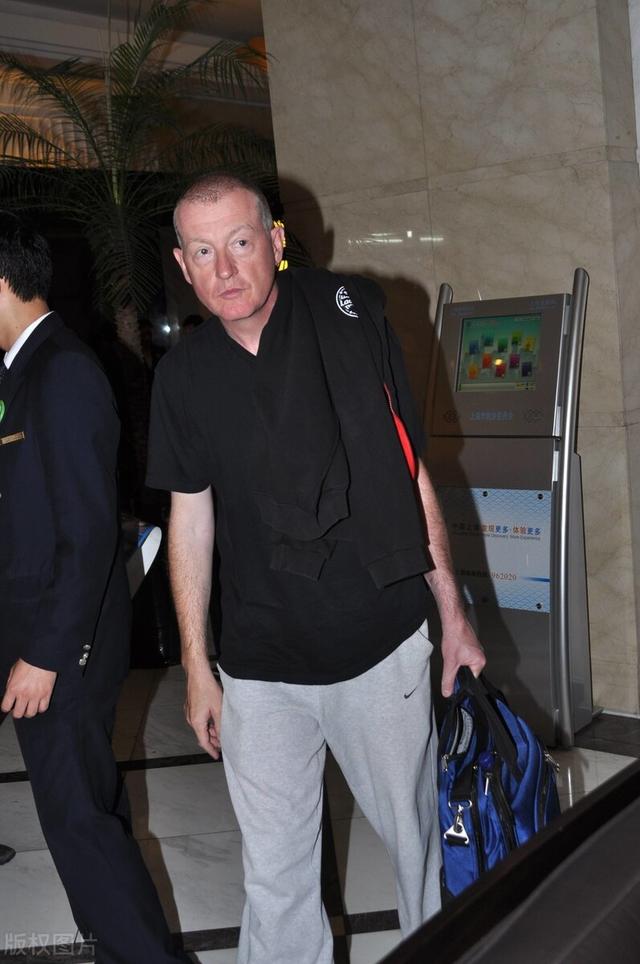 奥沙利文重返斯诺克世界第一——但谁的总周数、连续总周数最长？