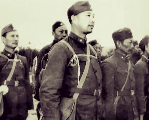 邓华将军:如果一个当过元帅的人再去当士兵，他会是一个合格的士兵吗？