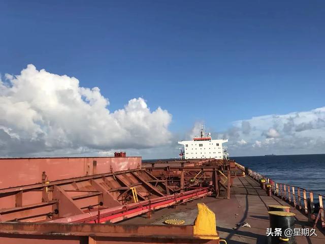 海员讲述的灵异事件:大海深处充满神秘，船员在海上最忌讳做的事是什么呢？