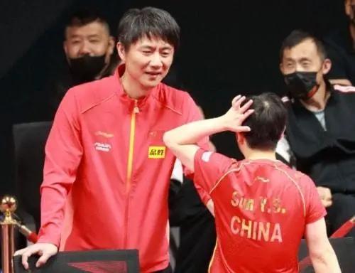 李隼:刘国梁和李隼为什么安排河北教练杨广弟来帮助孙颖莎备战世乒赛？
