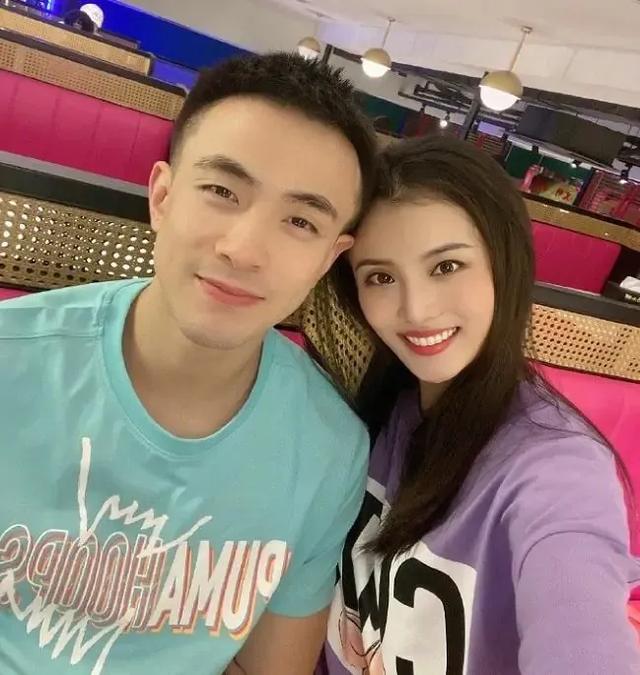 孙悦离婚:相声行业“跳门”现象很多，为什么有人遭诟病有人被尊重